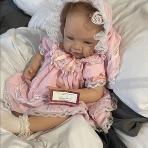 Reborn doll waltraud hanl from the Ashton Drake galleries